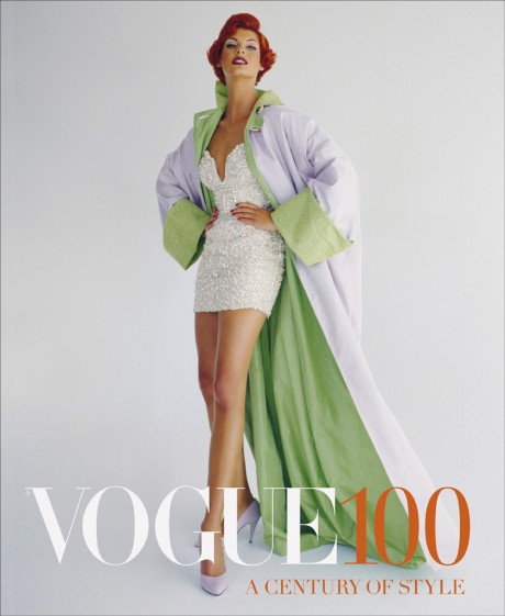 Cover image for Vogue 100 A Century of Style