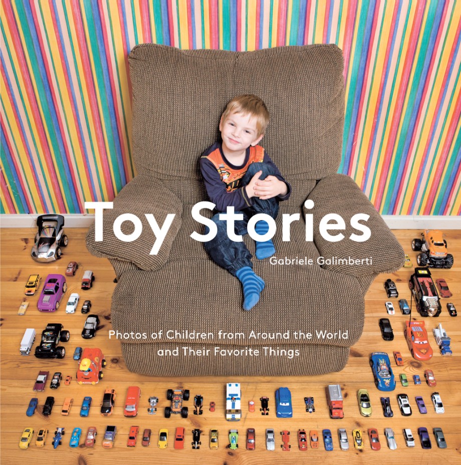 Toy Stories Photos of Children from Around the World and Their Favorite Things