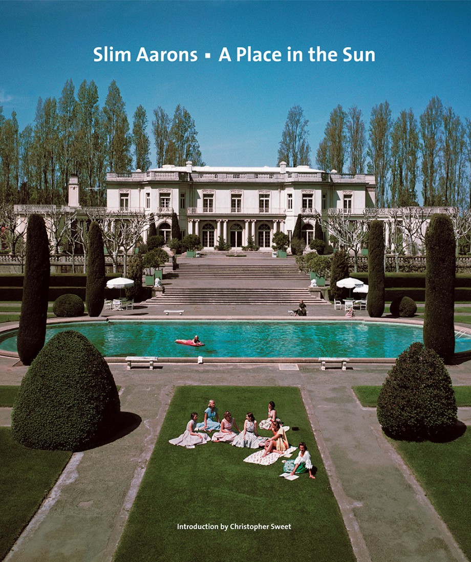 Cover for Slim Aarons: A Place in the Sun