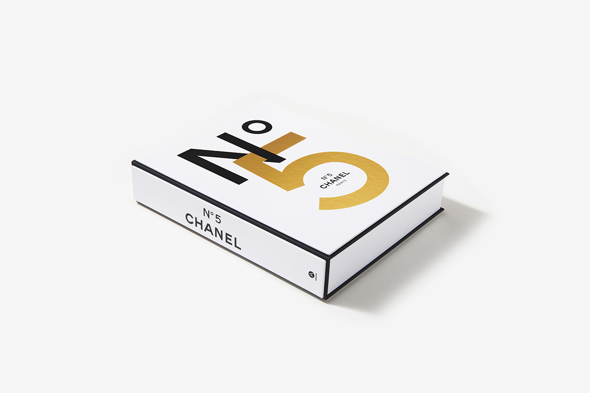 CHANEL Nr 5 BOOK XXL- 2 hardback volumes in a box –